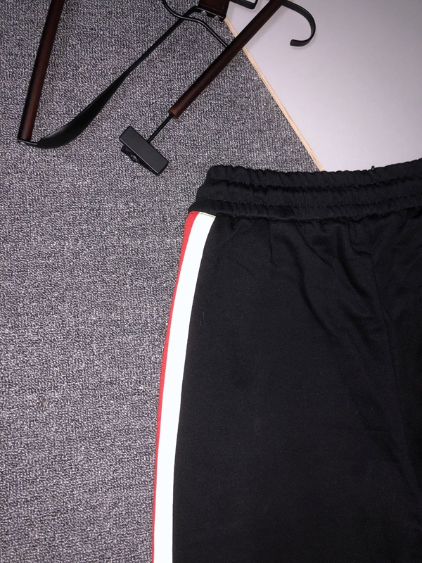 ブランドハーフパンツ素材ディテール